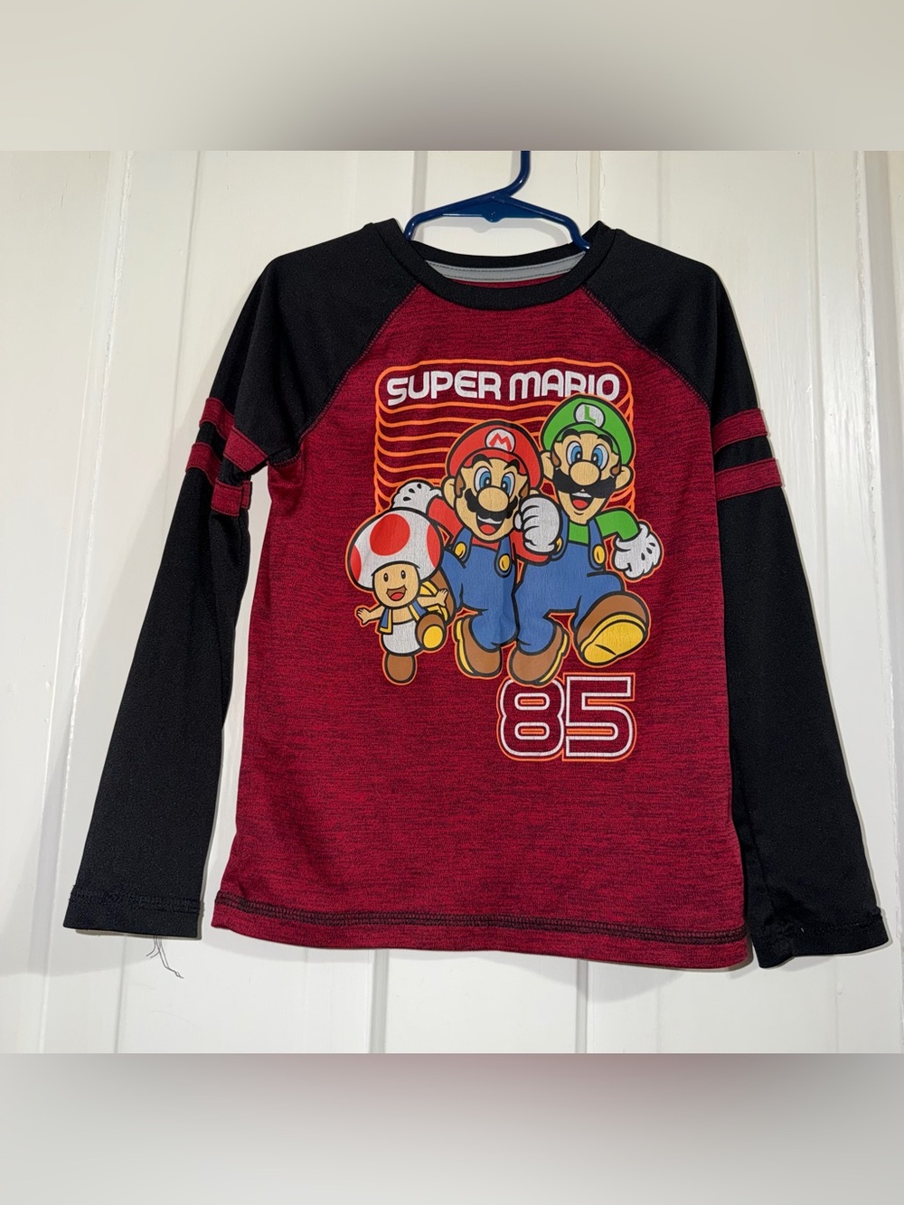 Boys size 6 shirt Nintendo Super Mario Long-Sleeve Tee top